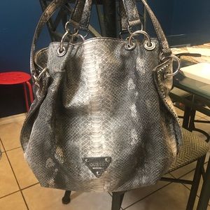 Guess shoulder bag with wallet